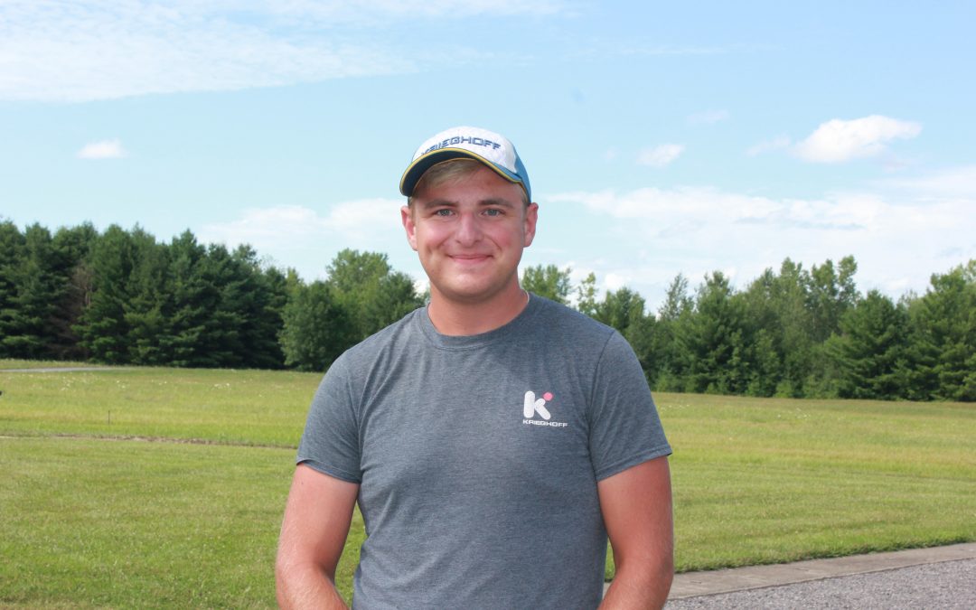 LUKE COWART FROM PA 98X100